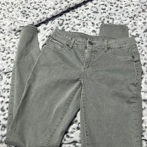 Grey skinny jeans